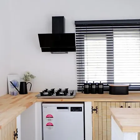Apartment Yali Goel Evi