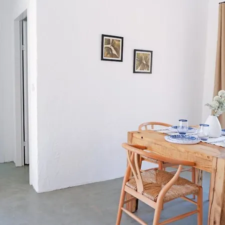 Apartment Yali Goel Evi